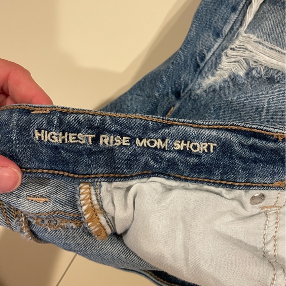 American Eagle Mom Shorts - Picture 2 of 2